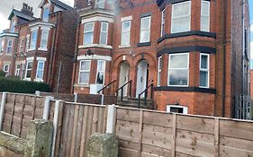 Pass The Keys Lovely 2 Bedroom Apartment In Manchester